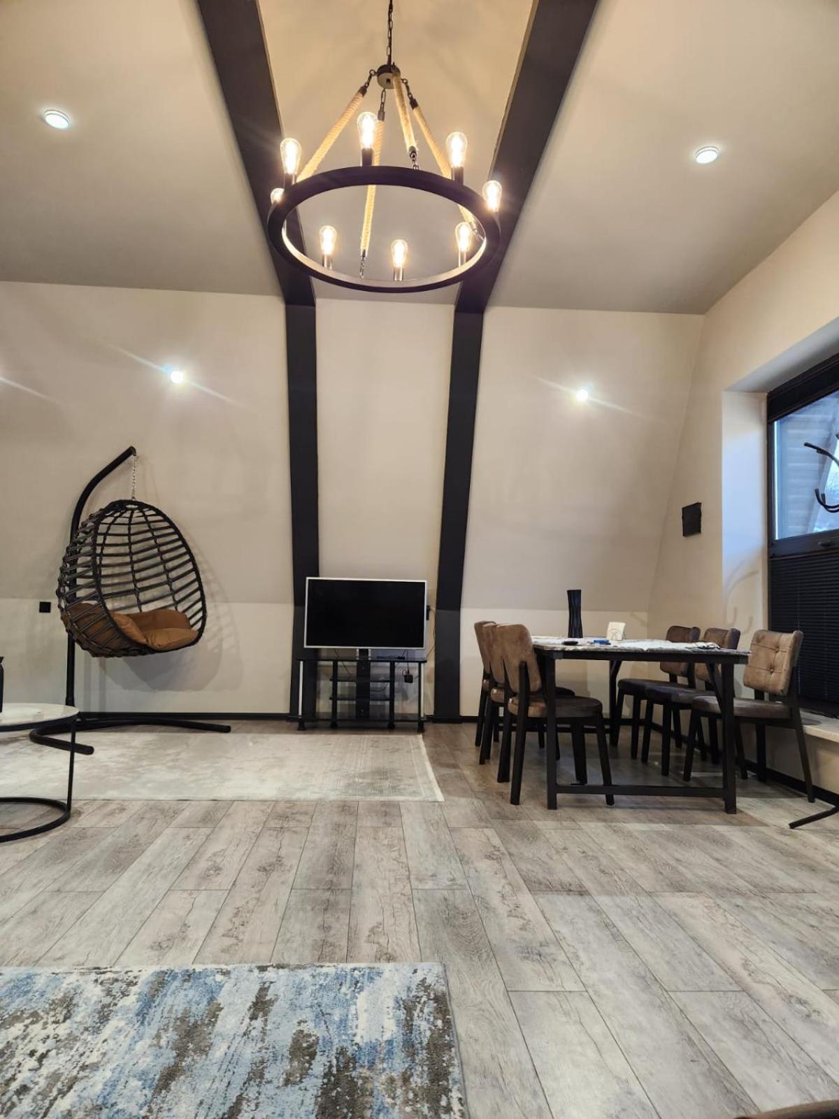 Black Ice A-frame Villa *